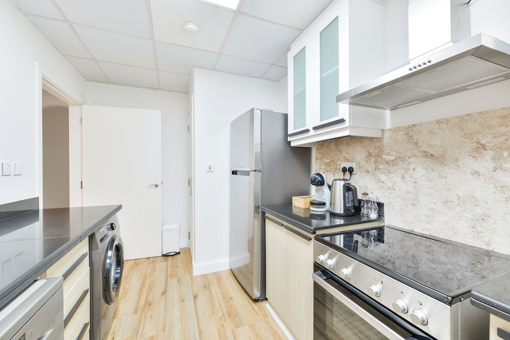 Дубай: Luxury JBR - 2BR - Free Beach Resorts Access!