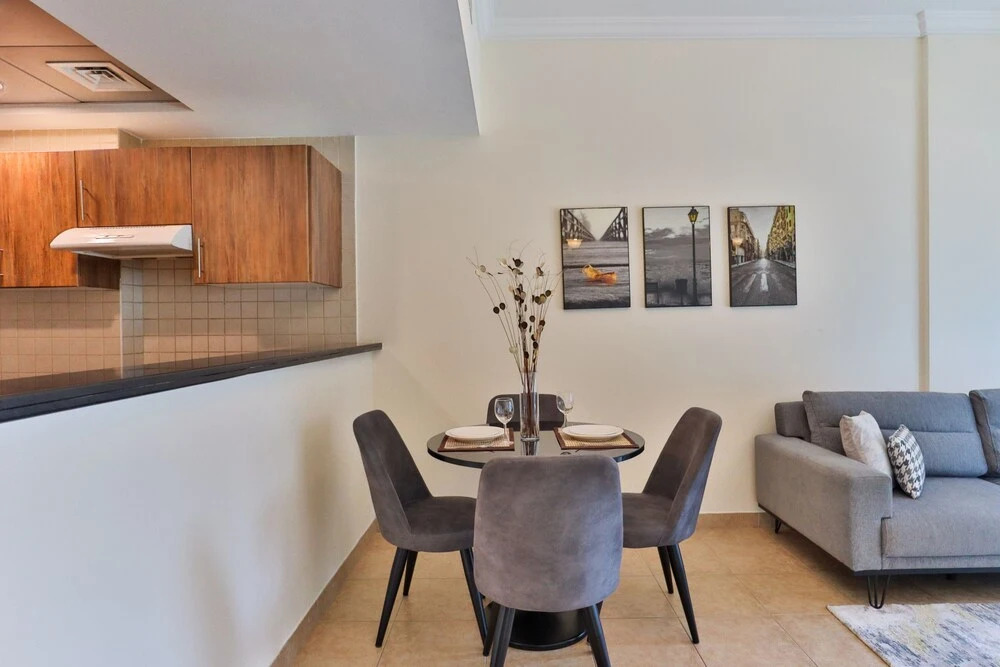 Дубай: WelHome - Apt amidst golf courses, perfect for sports lovers