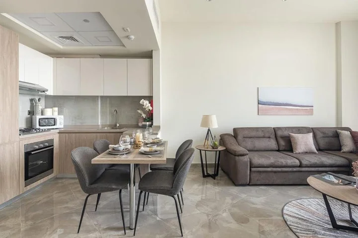 Дубай: Frank Porter - Majestique Residences 2