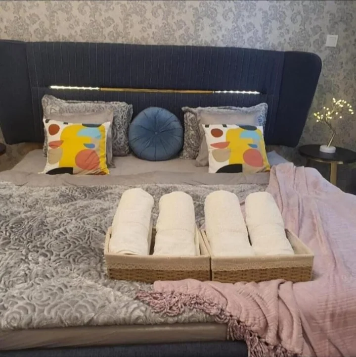 Дубай: Luxurious Apartment Near Dubai Downtown, UAE
