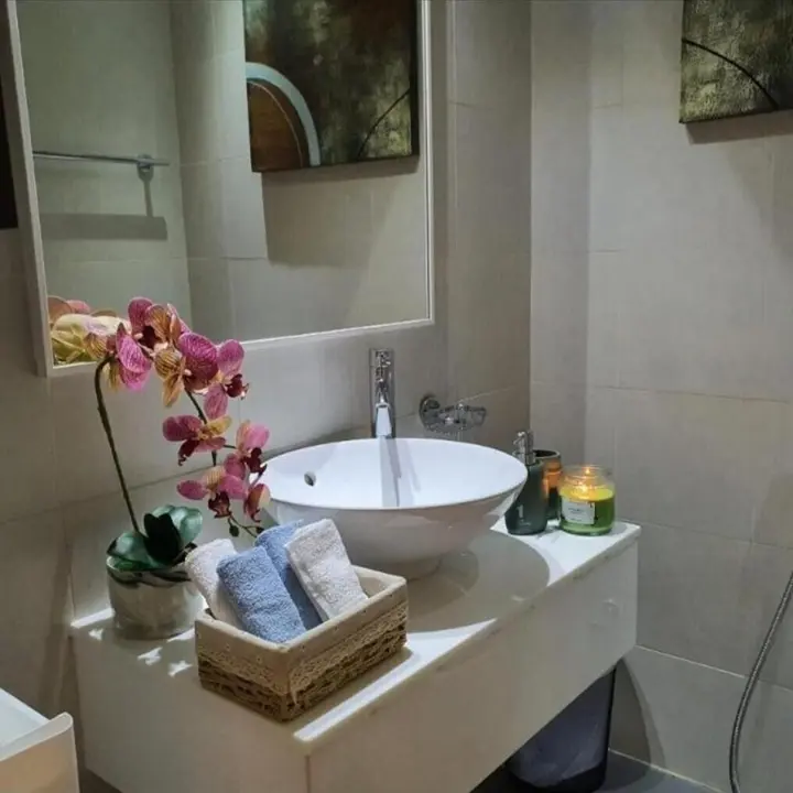 Дубай: Luxurious Apartment Near Dubai Downtown, UAE