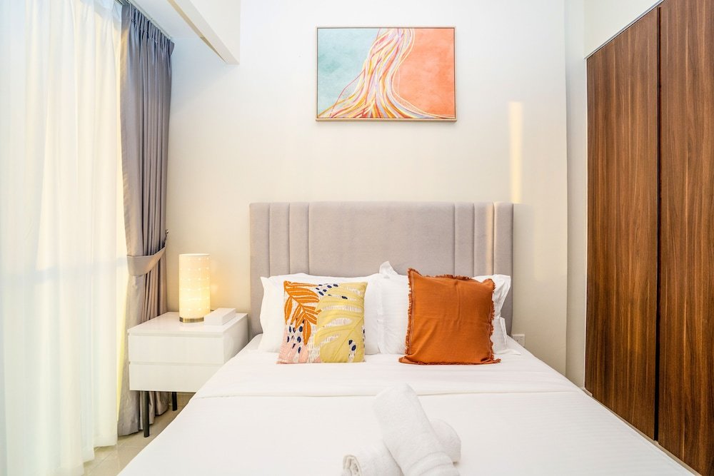 Дубай: Tanin - Fabulous Apt With Burj Khalifa View From Balcony