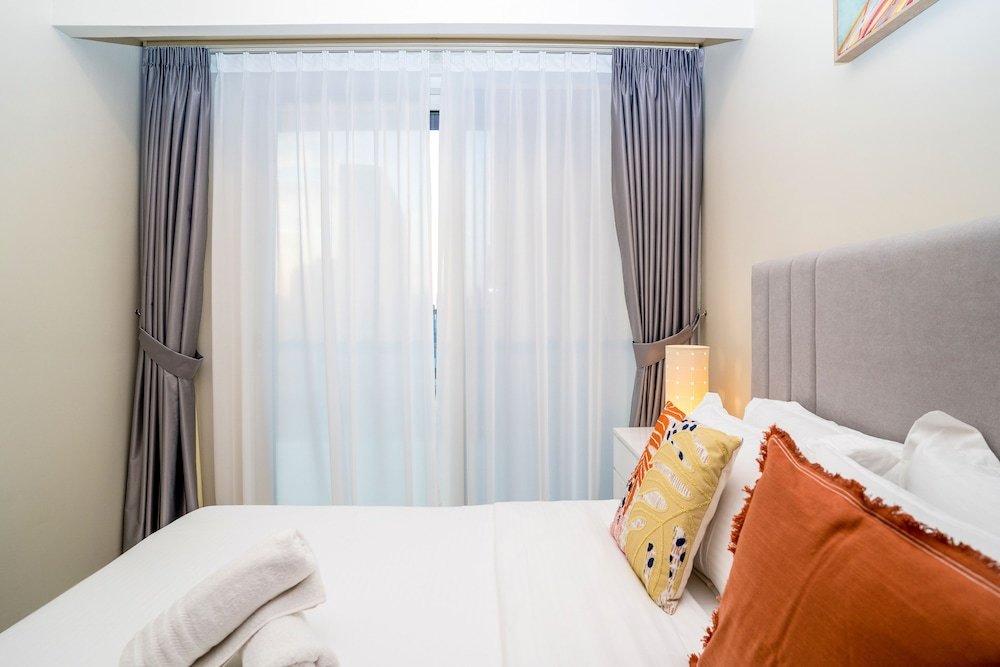 Дубай: Tanin - Fabulous Apt With Burj Khalifa View From Balcony