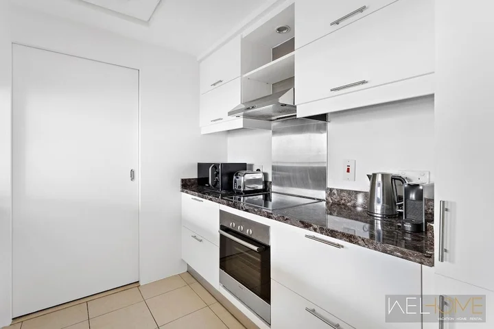 Дубай: WelHome - Luxurious apartment with Burj Khalifa views