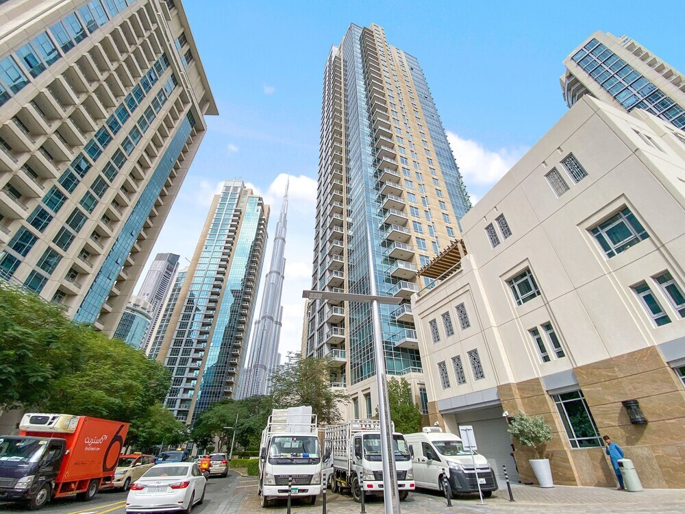 Дубай: WelHome - Luxurious apartment with Burj Khalifa views