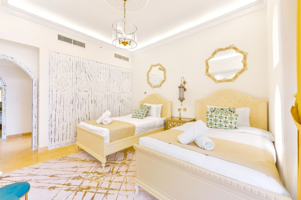 Дубай: Luxury JBR Palace! - Sea View - Free Beach Resorts Access!