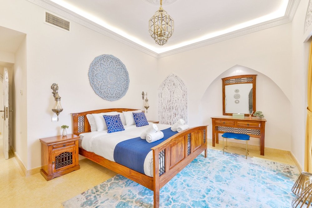 Дубай: Luxury JBR Palace! - Sea View - Free Beach Resorts Access!