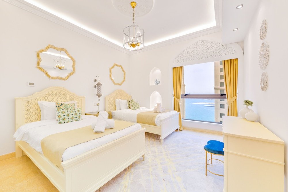 Дубай: Luxury JBR Palace! - Sea View - Free Beach Resorts Access!