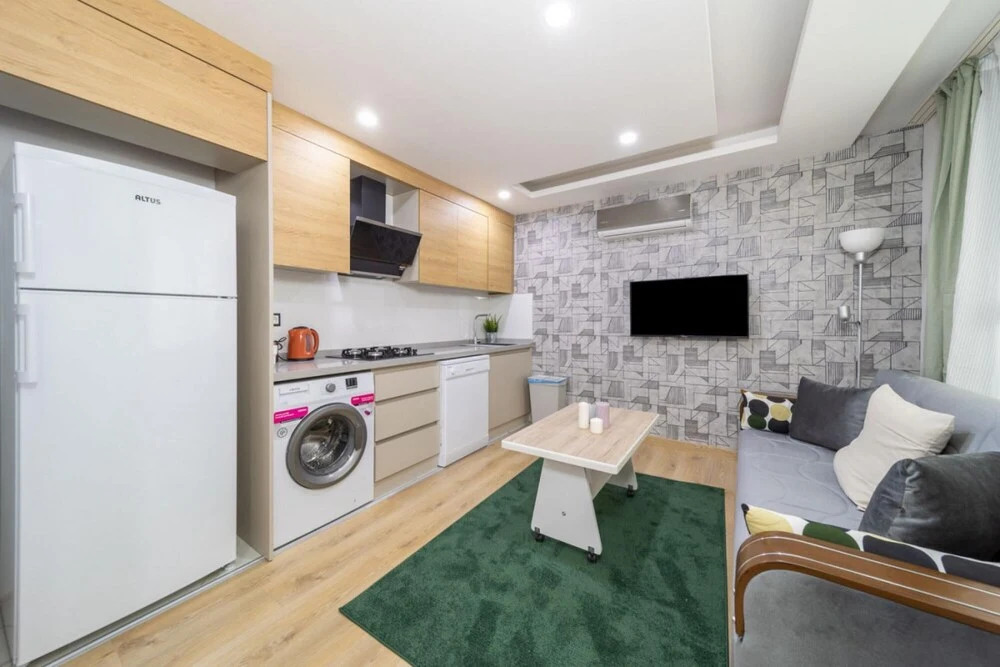 Анталья: Modern Flat With Central Location in Antalya