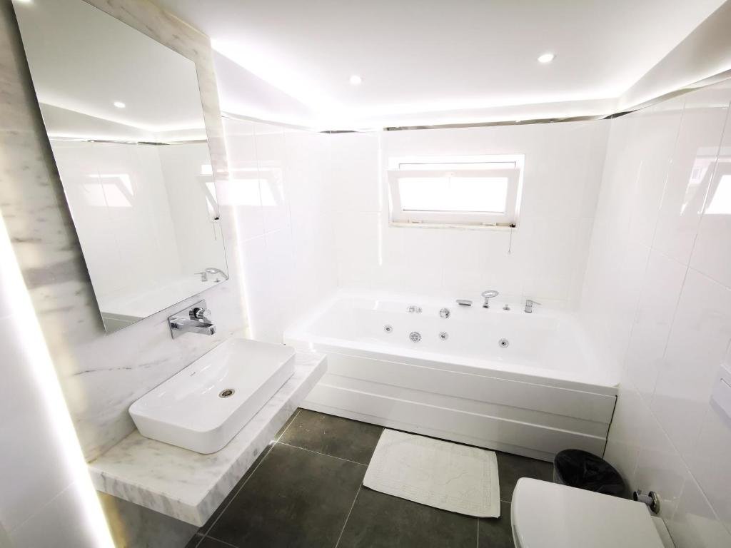 Белек: Spectacular Villa With Private Pool in Antalya