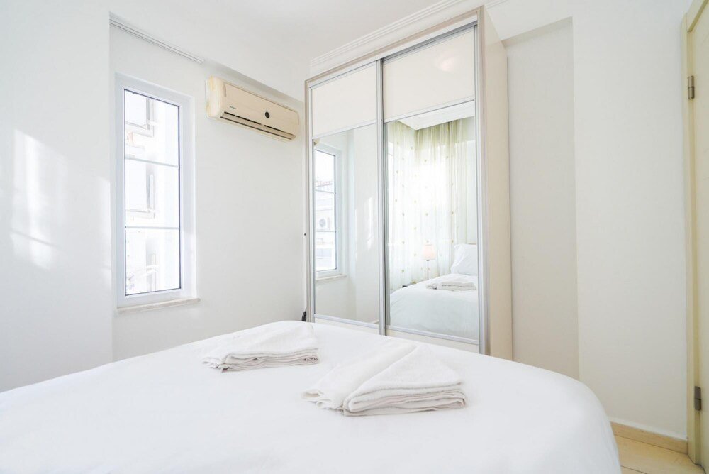 Белек: Comfy Flat with Shared Pool in Belek