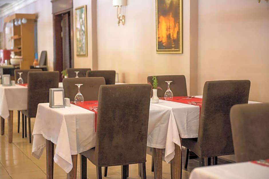 Даламан: X Life Hotel Sarıgerme 18 - Adult Hotel