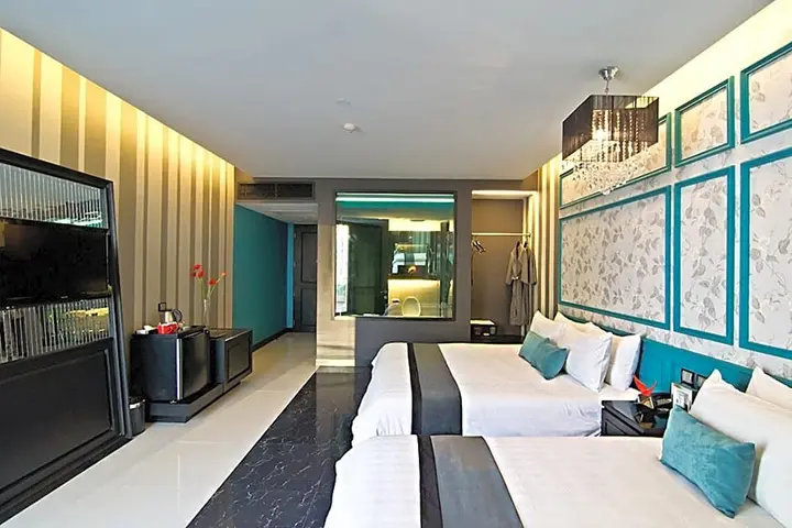 Паттайя: Tsix5 Quarter Hotel