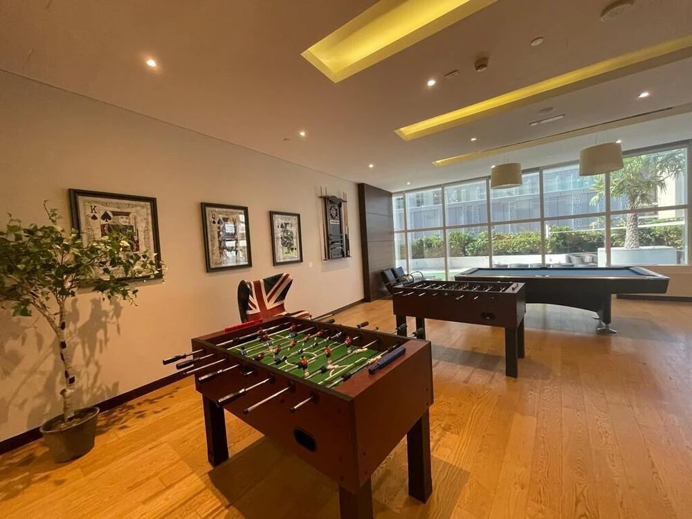 Дубай: Tanin - Stunning Fendi Apt for 8 Facing Palm Jumeirah