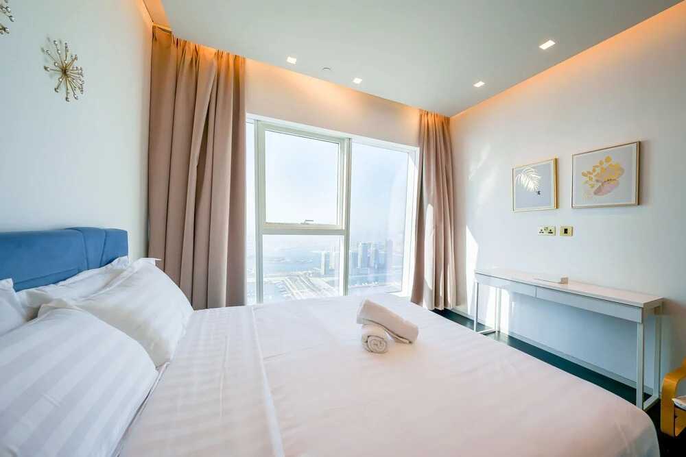 Дубай: Tanin - Stunning Fendi Apt for 8 Facing Palm Jumeirah