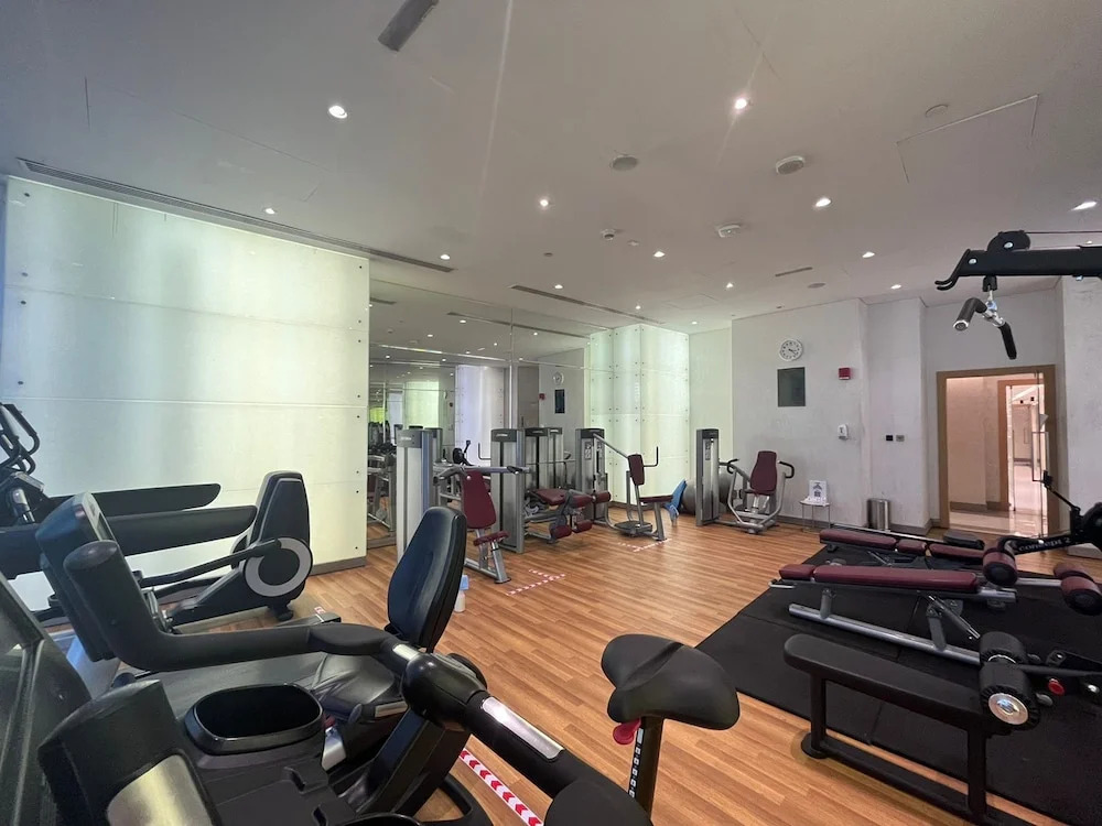 Дубай: Tanin - Stunning Fendi Apt for 8 Facing Palm Jumeirah