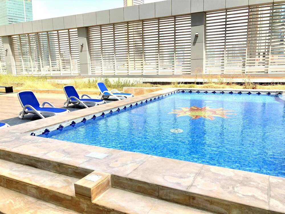 Дубай: Supreme 2bedroom With Balcony in Business Bay