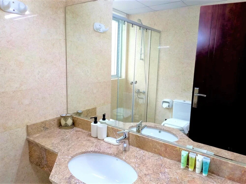 Дубай: Supreme 2bedroom With Balcony in Business Bay