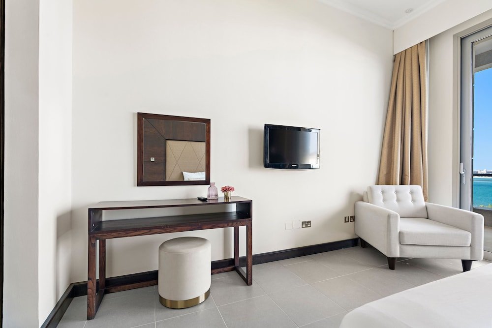 Дубай: WelHome - Deluxe Apartment With Panoramic Sea Views