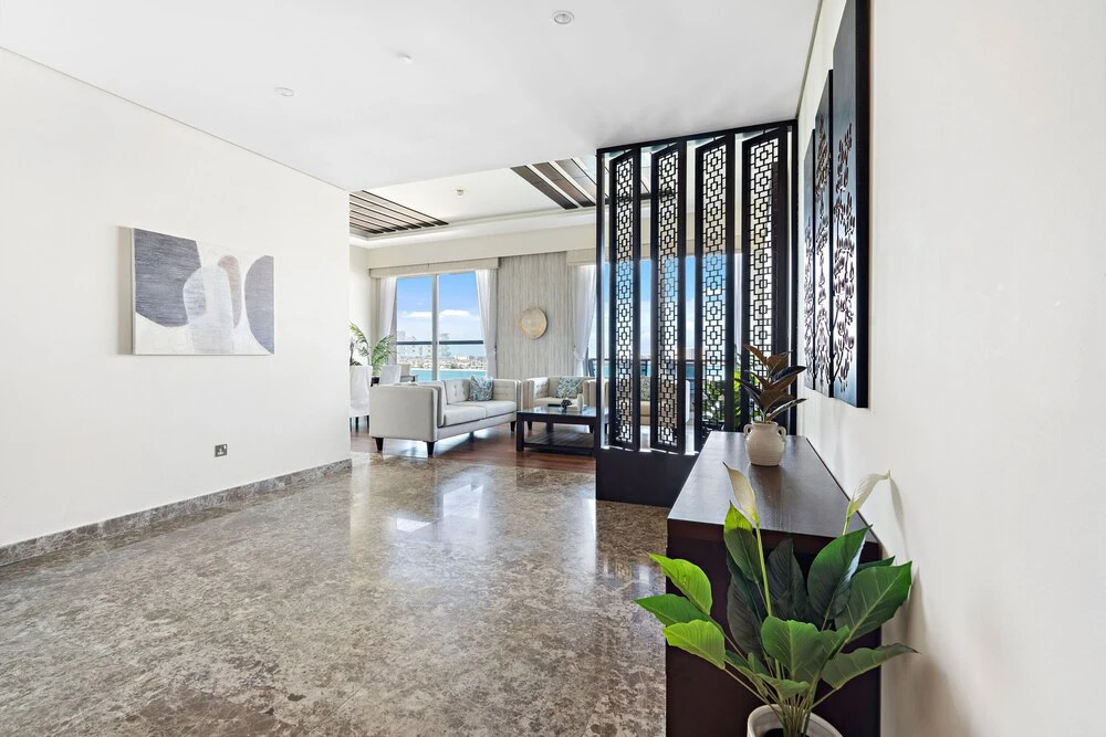 Дубай: WelHome - Deluxe Apartment With Panoramic Sea Views