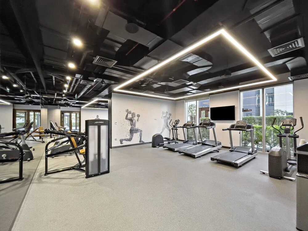 Дубай: WelHome - Stylish Condo With Cityscape View in Creek Harbour