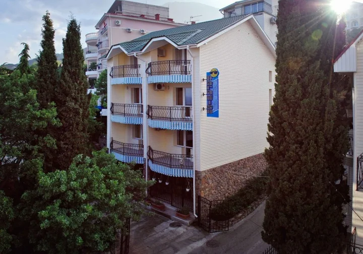 Алушта: Villa paradiz