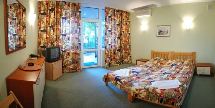 Алушта: Villa paradiz