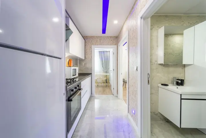 Modern and Central Flat Near Beach in Antalya — фото 3