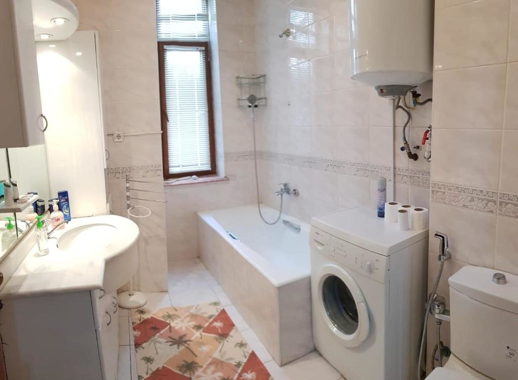 Баку: Deluxe Formula Apartment on Nizami Street