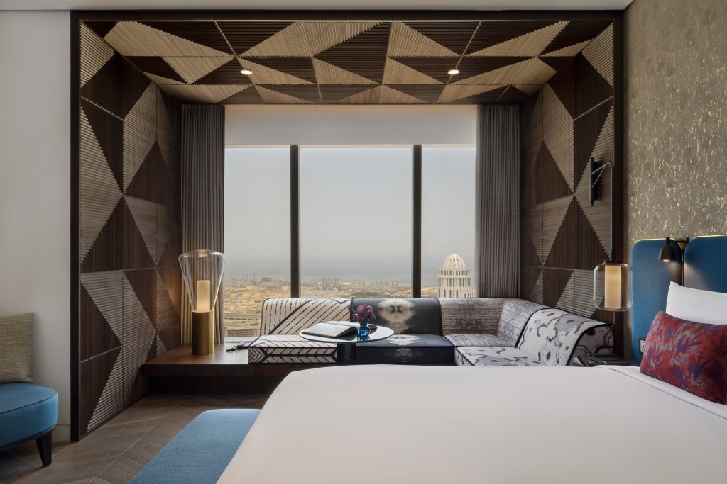 Дубай: SO/ Uptown Dubai