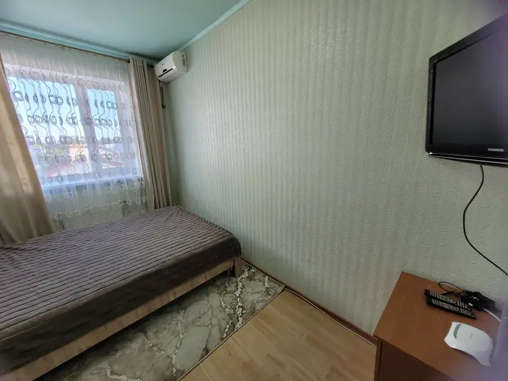 Евпатория: Частный дом Домик для отличного отдыха