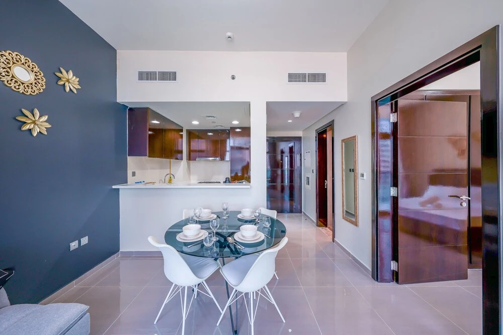 Дубай: Tanin - Unique Modern Apt with Stunning Canal View