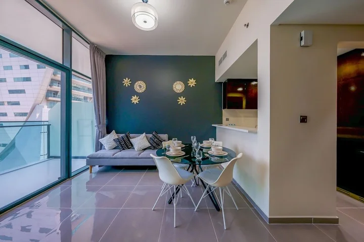 Дубай: Tanin - Unique Modern Apt with Stunning Canal View