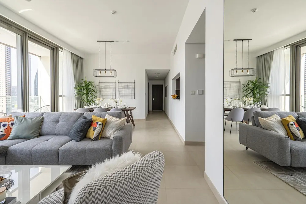 Дубай: WelHome - Bright Apt in Downtown with Spectacular Views