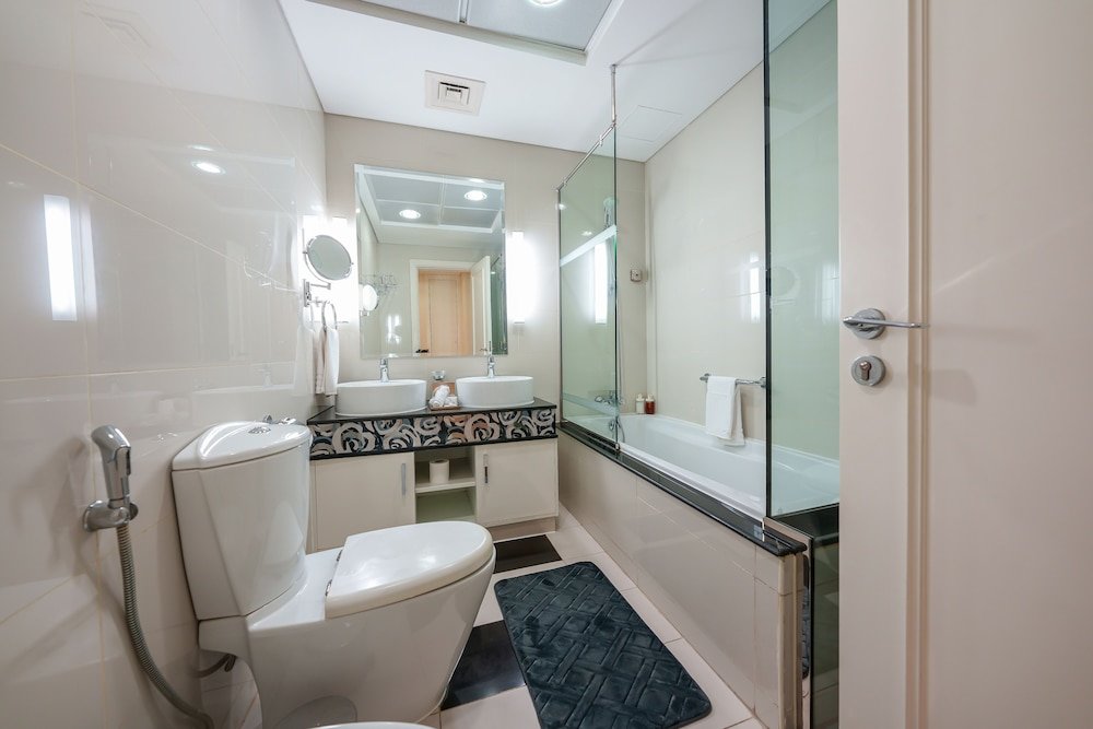 Дубай: Tanin - Ultra Luxurious Facing Dubai Mall Near Burj Khalifa