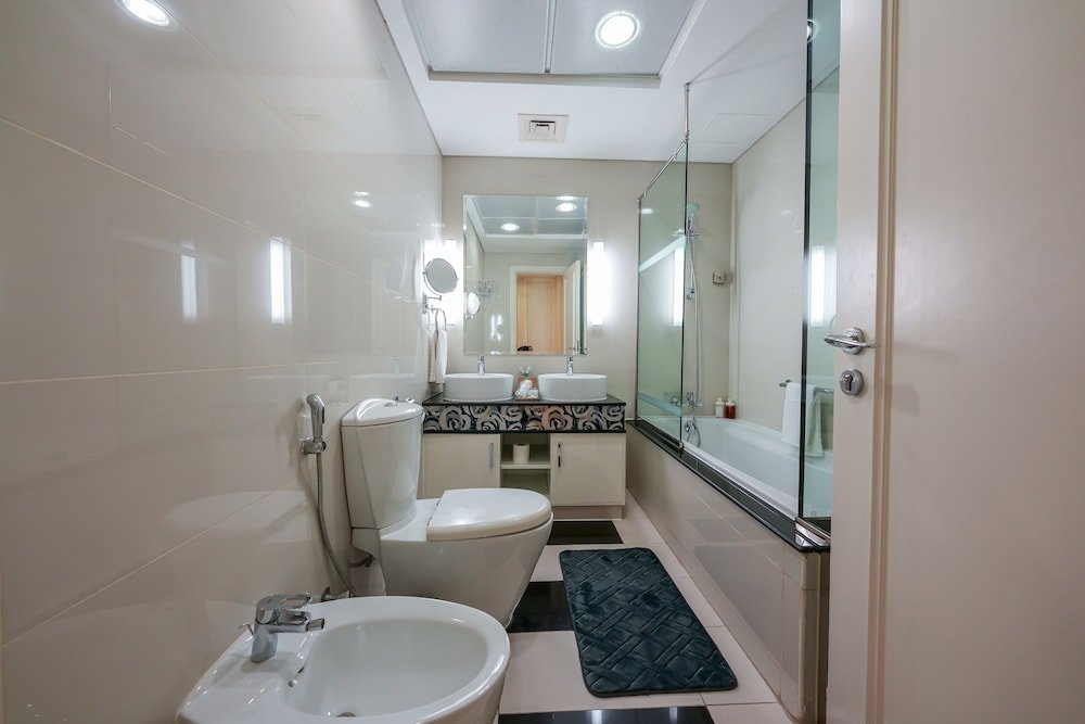 Дубай: Tanin - Ultra Luxurious Facing Dubai Mall Near Burj Khalifa