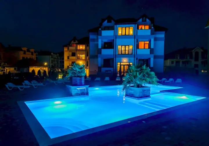 Рыбачье: Villa Corsica