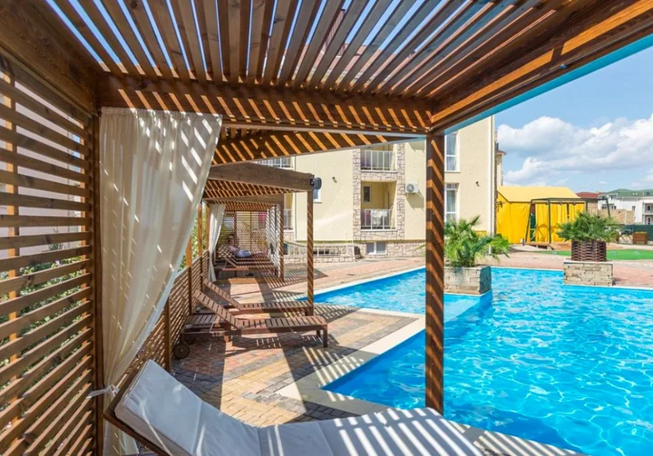 Рыбачье: Villa Corsica