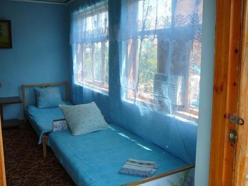 Должанская: Hostel Laguna