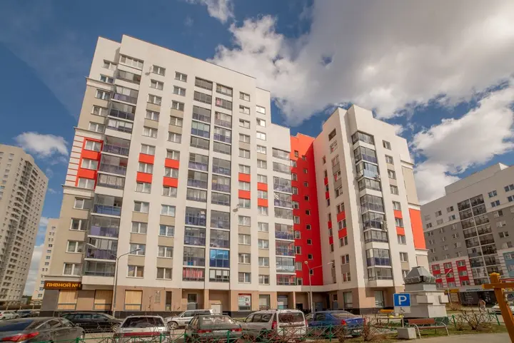 Екатеринбург: Апартаменты Краснолесья 163