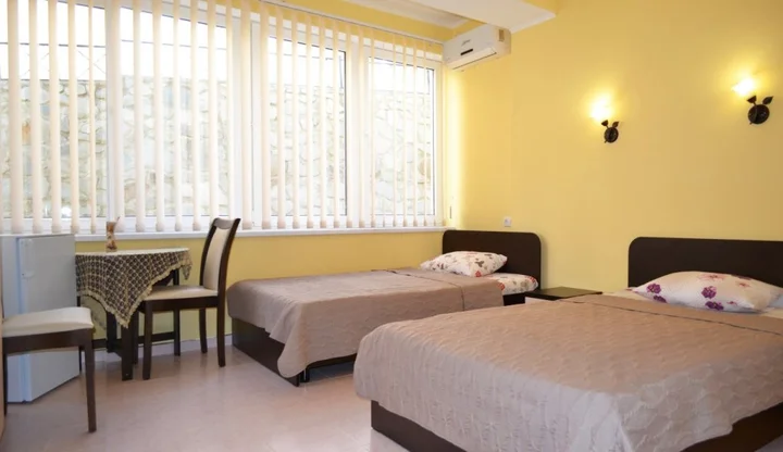 Рыбачье: Guest House Magic