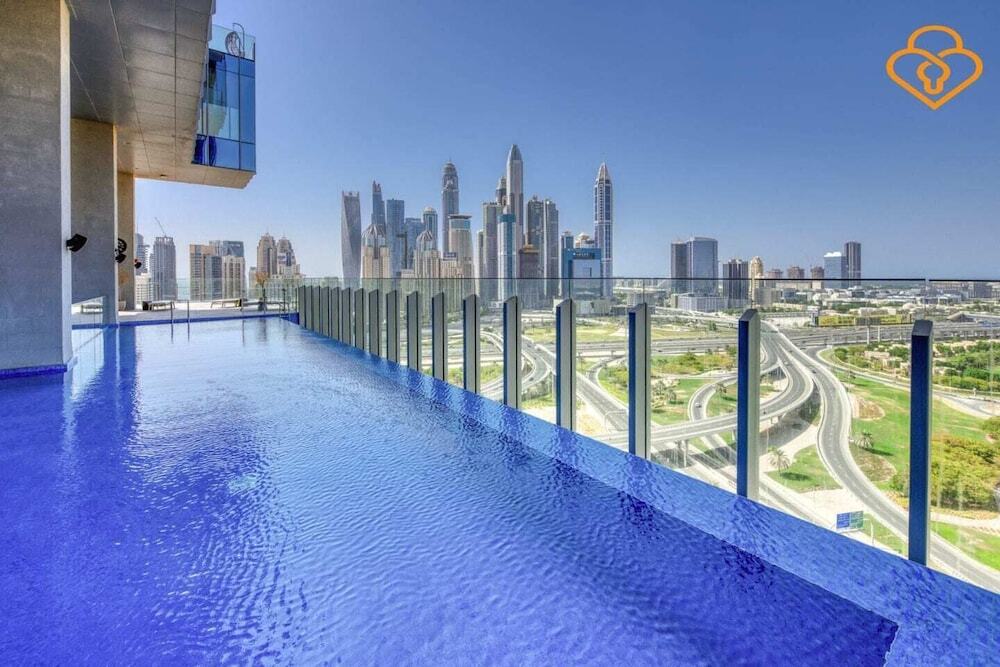Дубай: Taj The Residences Two Bed Modern