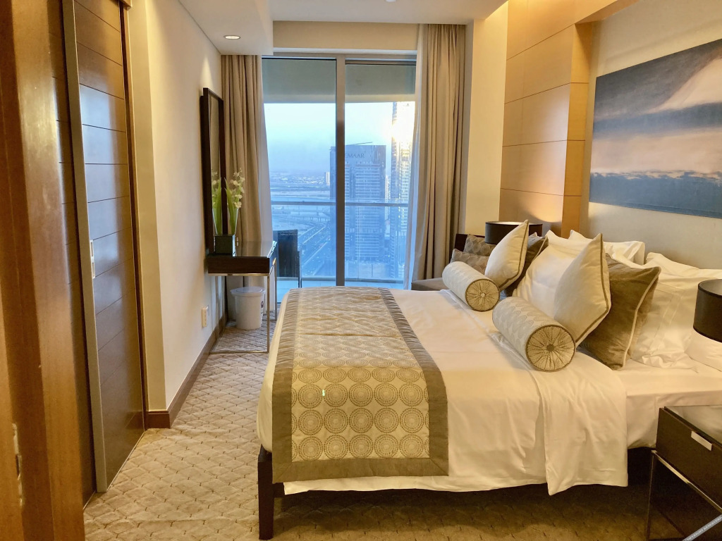 Дубай: SuperHost - Address Dubai Mall - Gorgeous One Bedroom