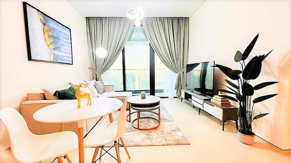 Дубай: Stunning Apartment at The Address Jumeirah Beach