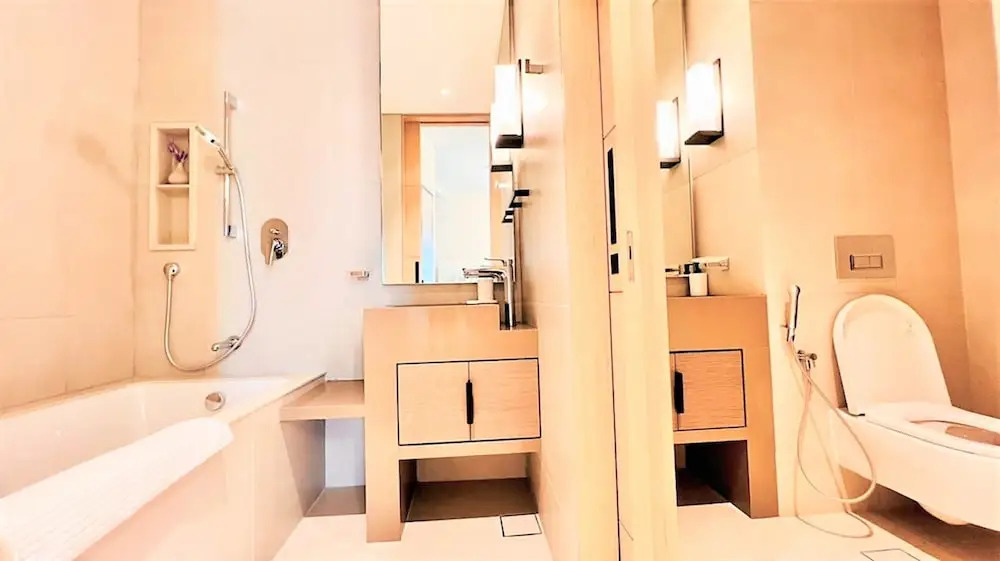 Дубай: Stunning Apartment at The Address Jumeirah Beach