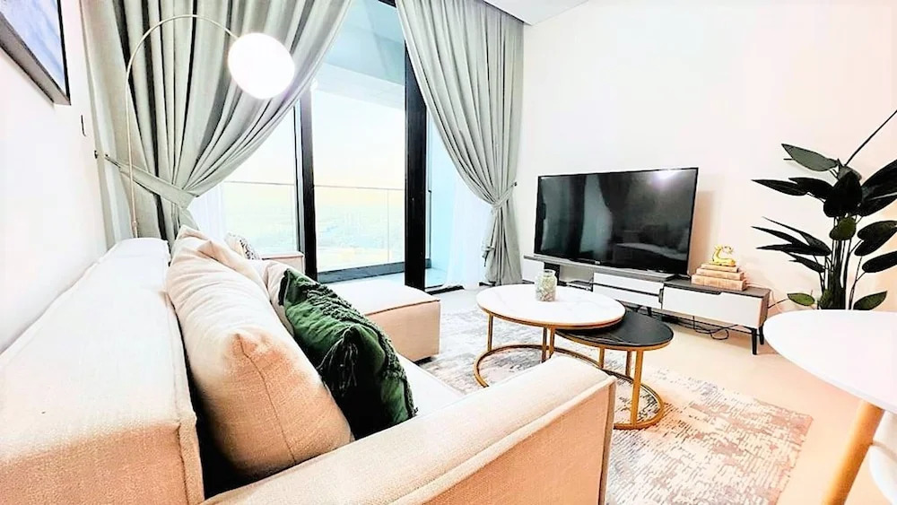 Дубай: Stunning Apartment at The Address Jumeirah Beach