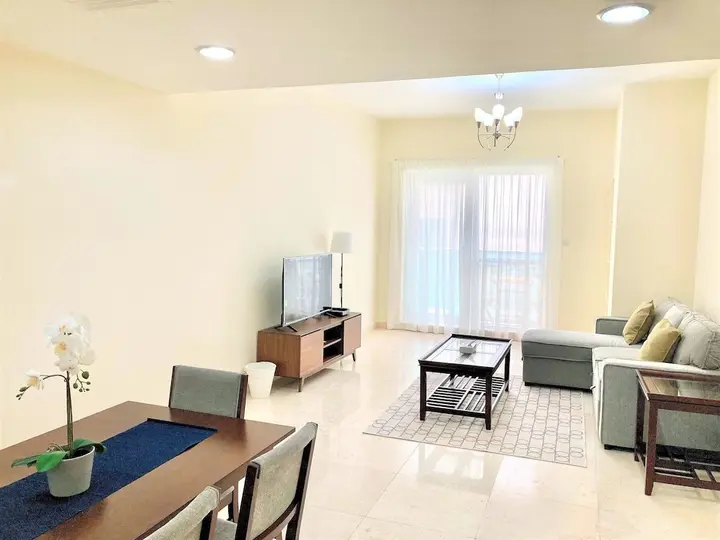 Дубай: Wonderful Stay in the Heart of Business Bay