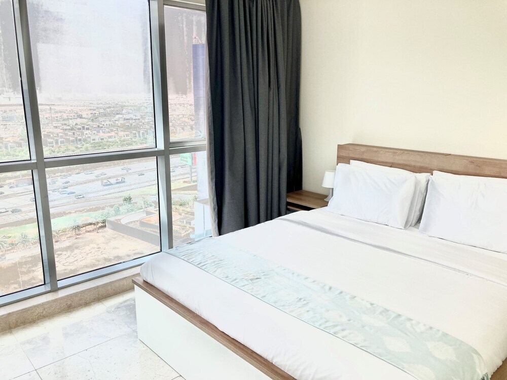 Дубай: Wonderful Stay in the Heart of Business Bay