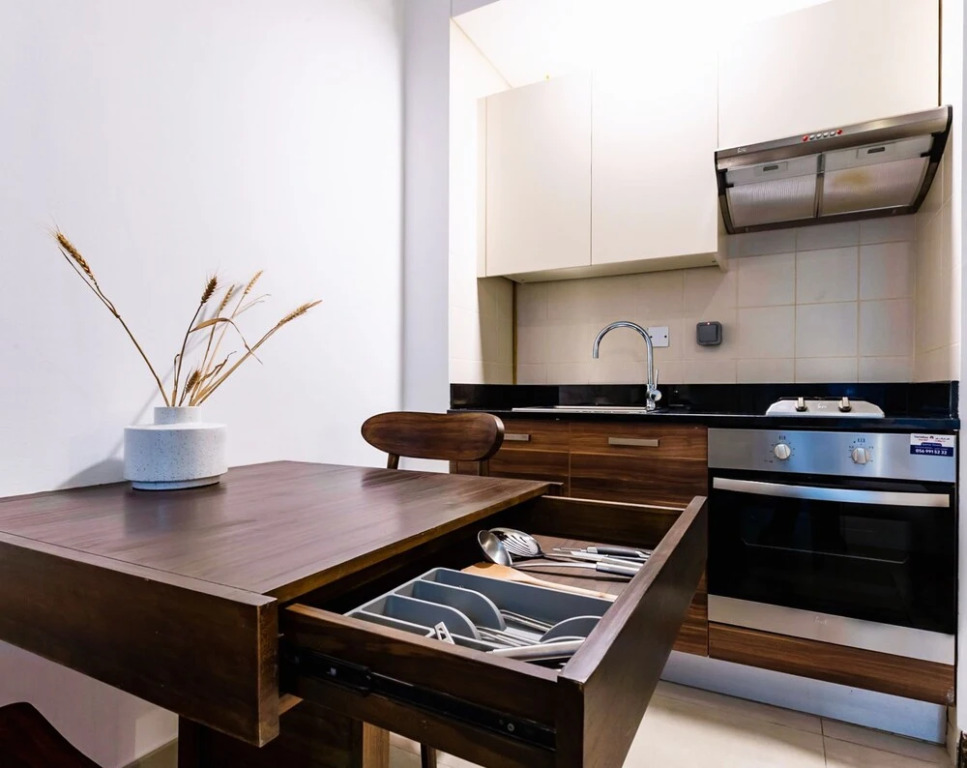 Дубай: Stylish Studio Apartment-Sparkle Towers