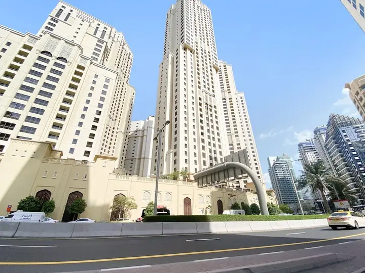 Дубай: WelHome - Waterfront Family-Size Apt With JBR Beach Access